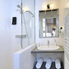 Qualys Le Londres Hotel Et Appartments 3* Улучшенный номер фото 10