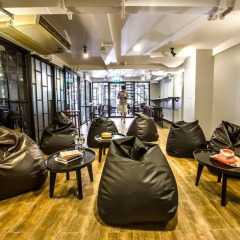 Отель The Blocks Hostel Таиланд, Бангкок - отзывы, цены и фото номеров - забронировать отель The Blocks Hostel онлайн гостиничный бар