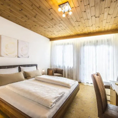 Отель Garni Weghueb Парчинес комната для гостей фото 5