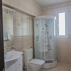 Отель Halle Villa Кипр, Протарас - отзывы, цены и фото номеров - забронировать отель Halle Villa онлайн ванная