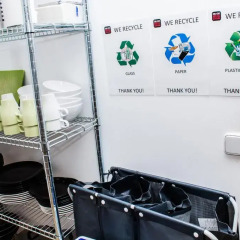 Отель Cool & Chic Hostel Испания, Оспиталет-де-Льобрегат - отзывы, цены и фото номеров - забронировать отель Cool & Chic Hostel онлайн интерьер отеля