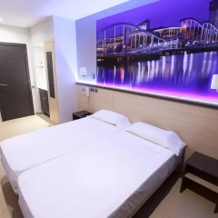 Отель Hostal Las Flores Испания, Барселона - отзывы, цены и фото номеров - забронировать отель Hostal Las Flores онлайн детские мероприятия фото 2