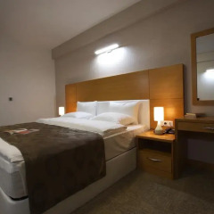 Mien Suites Istanbul 5* Семейный люкс с двуспальной кроватью фото 2
