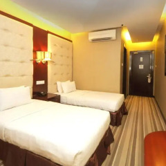 Celyn City Hotel 2* Стандартный номер с различными типами кроватей фото 9