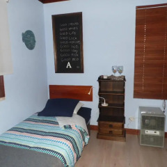 Отель Peniche Blue Wave Home сейф в номере