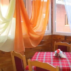Отель Pri Voivodite Guest House Банско комната для гостей фото 5