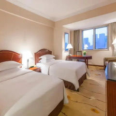Sheraton Chengdu Lido Hotel 4* Улучшенный номер с различными типами кроватей фото 3