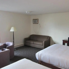 Отель Chalet Continental Motel 2* Стандартный номер с различными типами кроватей