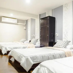 I-Sleep Silom Hostel Кровать в общем номере с двухъярусной кроватью