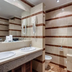 Hotel Miguel Angel by BlueBay 5* Стандартный номер с различными типами кроватей фото 5