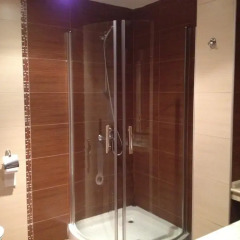 TM Deluxe Hotel ванная