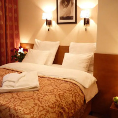 Гостиница Бентлей 3* Номер Делюкс с двуспальной кроватью