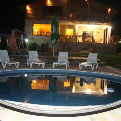 Отель Guesthouse Sianie Болгария, Тырговиште - отзывы, цены и фото номеров - забронировать отель Guesthouse Sianie онлайн бассейн фото 3