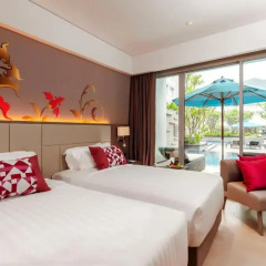 Отель Grand Mercure Phuket Patong 5* Улучшенный номер с двуспальной кроватью фото 6