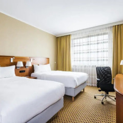 Отель Courtyard by Marriott Prague Airport 4* Стандартный номер с разными типами кроватей