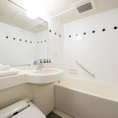 Hotel Villa Fontaine Tokyo-Hamamatsucho 3* Стандартный номер с различными типами кроватей фото 8
