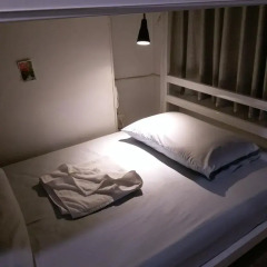 The Hostel 16 Кровать в женском общем номере с двухъярусной кроватью фото 4