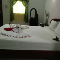 Hue Valentine Hotel 2* Стандартный номер с двуспальной кроватью фото 4