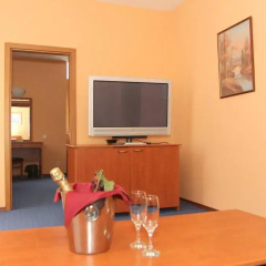 Sveta Sofia Hotel 4* Улучшенные апартаменты с различными типами кроватей