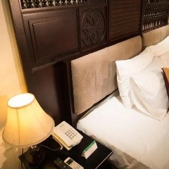 Hanoi Graceful Hotel 3* Улучшенный номер с различными типами кроватей