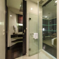 Отель Chatrium Riverside Bangkok 5* Номер Премиум с различными типами кроватей фото 35