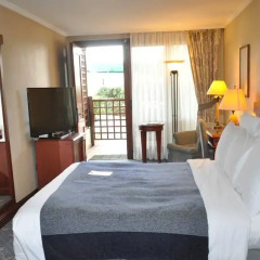 Renaissance Polat Istanbul Hotel 5* Улучшенный номер разные типы кроватей фото 3