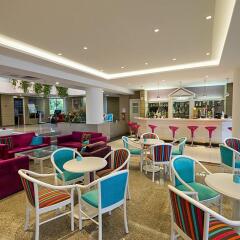 Отель Crystal Springs Beach Hotel Кипр, Протарас - 13 отзывов об отеле, цены и фото номеров - забронировать отель Crystal Springs Beach Hotel онлайн гостиничный бар