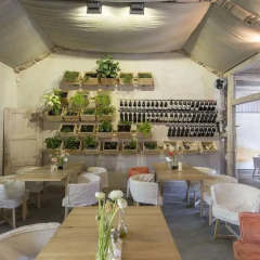 Отель Rucola Attic гостиничный бар