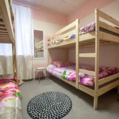 Barbaris Hostel Кровать в женском общем номере с двухъярусной кроватью