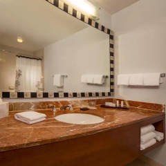 Отель Residence Inn Bethesda Downtown 3* Люкс с различными типами кроватей фото 3