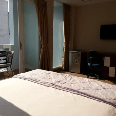 Hoang Anh Hotel 2* Номер Делюкс фото 3