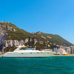 Luxury Yacht Hotel пляж фото 2