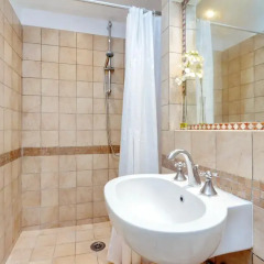 Отель Monti Halldis Apartments Италия, Рим - отзывы, цены и фото номеров - забронировать отель Monti Halldis Apartments онлайн ванная