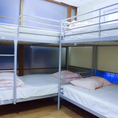 Хостел Moscow Friends Кровать в общем номере с двухъярусной кроватью фото 6