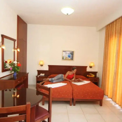 Апартаменты Maria Lambis Apartments комната для гостей фото 2