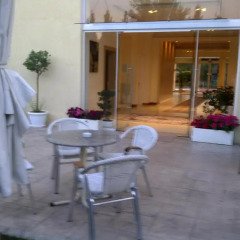 Отель Grand White City Берат балкон