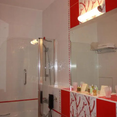 Гостиница East Gate 4* Студия с различными типами кроватей фото 9