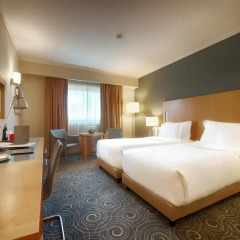SANA Malhoa Hotel 4* Стандартный номер с разными типами кроватей фото 4