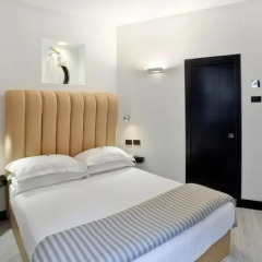 Отель Lhp Napoleon 4* Стандартный номер фото 5