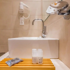 Отель The Perfect Spot Luxury Apartments Греция, Родос - отзывы, цены и фото номеров - забронировать отель The Perfect Spot Luxury Apartments онлайн ванная фото 2