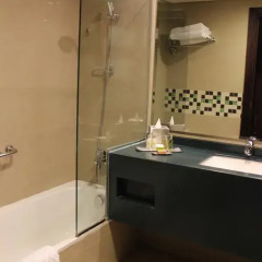 DoubleTree by Hilton Hotel Aqaba 5* Стандартный номер с различными типами кроватей фото 6