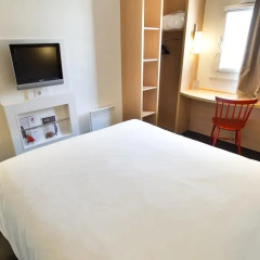 Отель ibis Paris Montmartre 18ème 3* Стандартный номер с различными типами кроватей фото 2