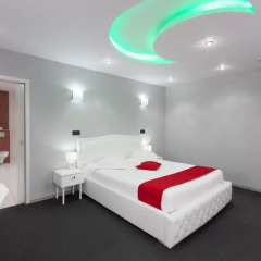 Hotel Phenix Брюссель сейф в номере
