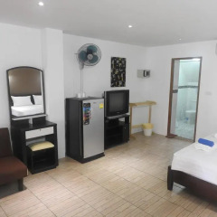 Отель Allstar Guesthouse 3* Стандартный номер фото 3