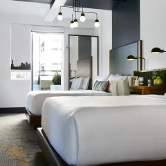 The Renwick Hotel New York City, Curio Collection by Hilton 4* Стандартный номер с двуспальной кроватью фото 8