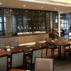 Hotel Fort Canning гостиничный бар