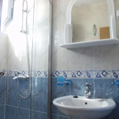 Отель Villa Varajić Studios Будва ванная
