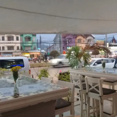 Отель Phuket Airport Suites & Lounge Bar - Club 96 Таиланд, Пхукет - отзывы, цены и фото номеров - забронировать отель Phuket Airport Suites & Lounge Bar - Club 96 онлайн бассейн
