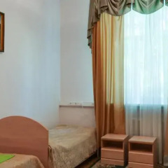 Гостиница Оздоровительный комплекс Салют комната для гостей фото 2