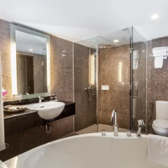 Отель Novotel Phuket Resort 4* Стандартный семейный номер с двуспальной кроватью фото 9